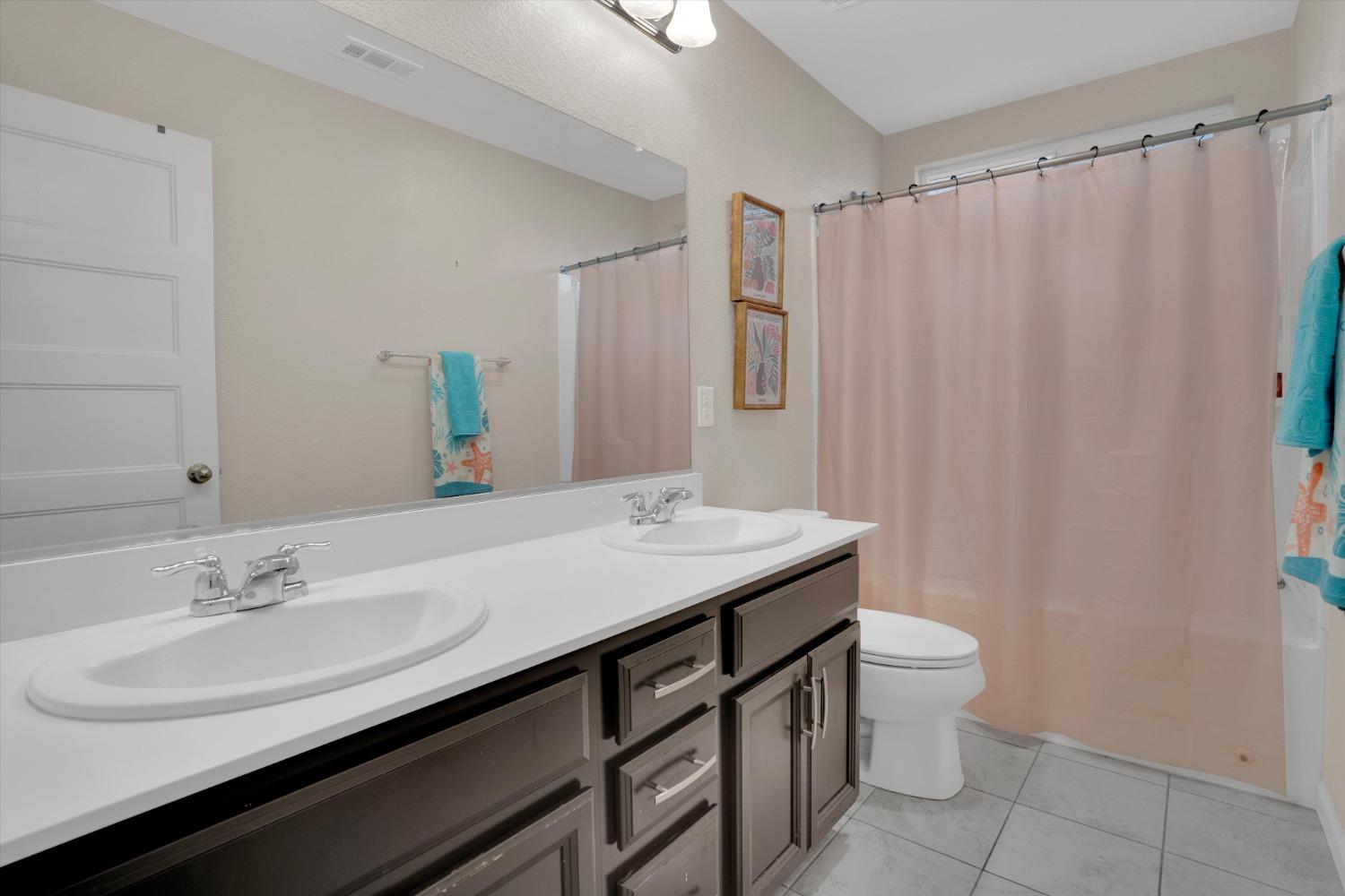 Detail Gallery Image 23 of 37 For 127 Belluno, Stockton,  CA 95209 - 3 Beds | 2/1 Baths