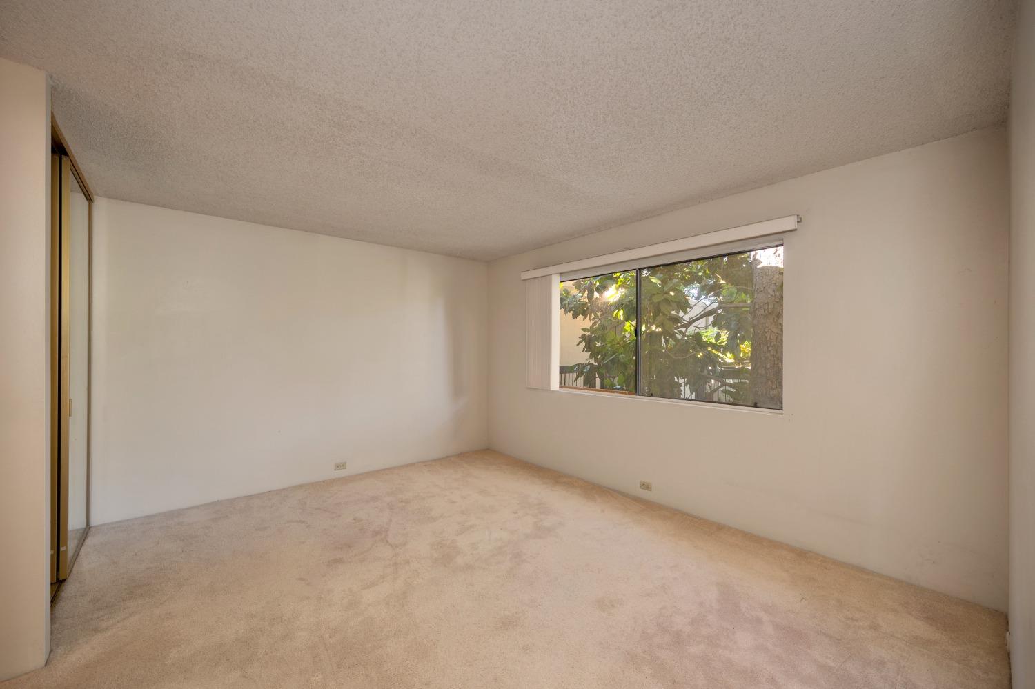 Detail Gallery Image 11 of 40 For 2241 Woodside Ln #11,  Sacramento,  CA 95825 - 1 Beds | 1 Baths