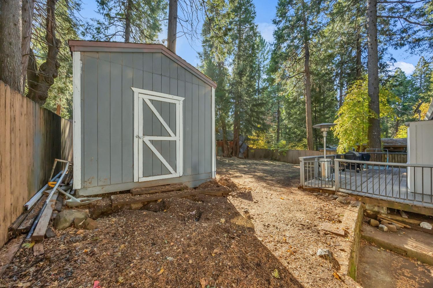 Detail Gallery Image 34 of 44 For 6922 Ridgeway Dr, Pollock Pines,  CA 95726 - 4 Beds | 2 Baths