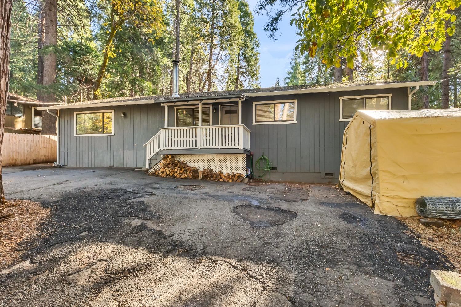 Detail Gallery Image 1 of 44 For 6922 Ridgeway Dr, Pollock Pines,  CA 95726 - 4 Beds | 2 Baths