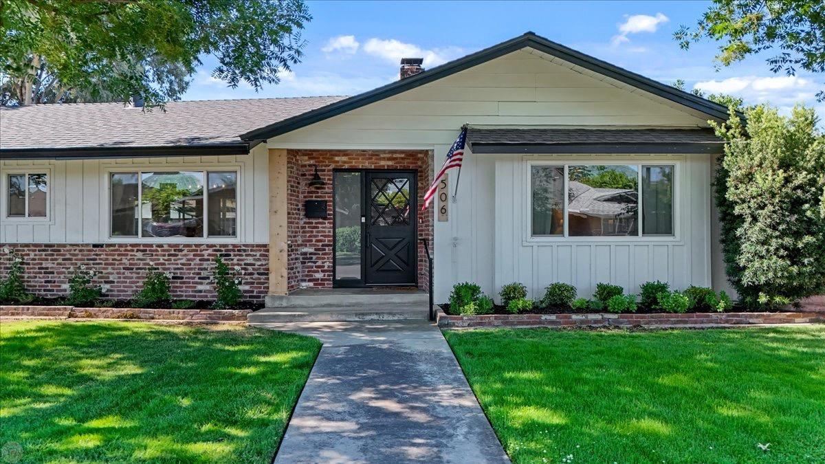 Detail Gallery Image 4 of 58 For 506 Northwood Dr, Modesto,  CA 95350 - 3 Beds | 2 Baths