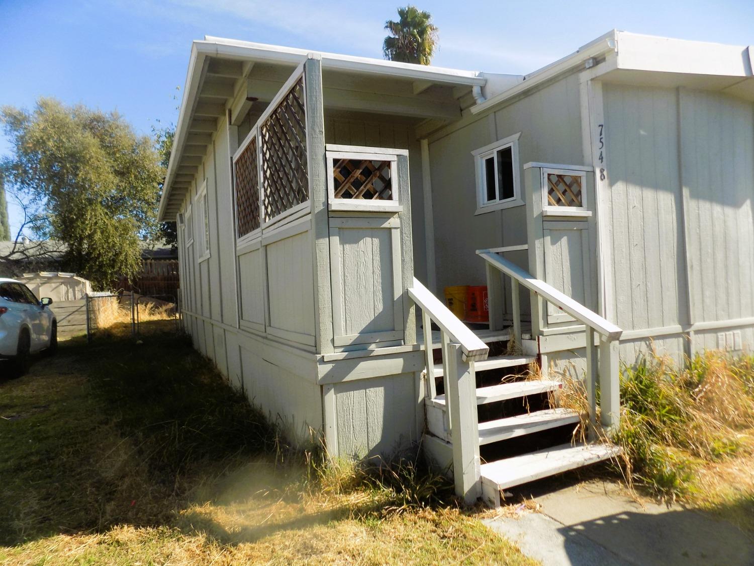 Detail Gallery Image 3 of 27 For 7548 La Bella Cir 5, North Highlands,  CA 95660 - 2 Beds | 1 Baths