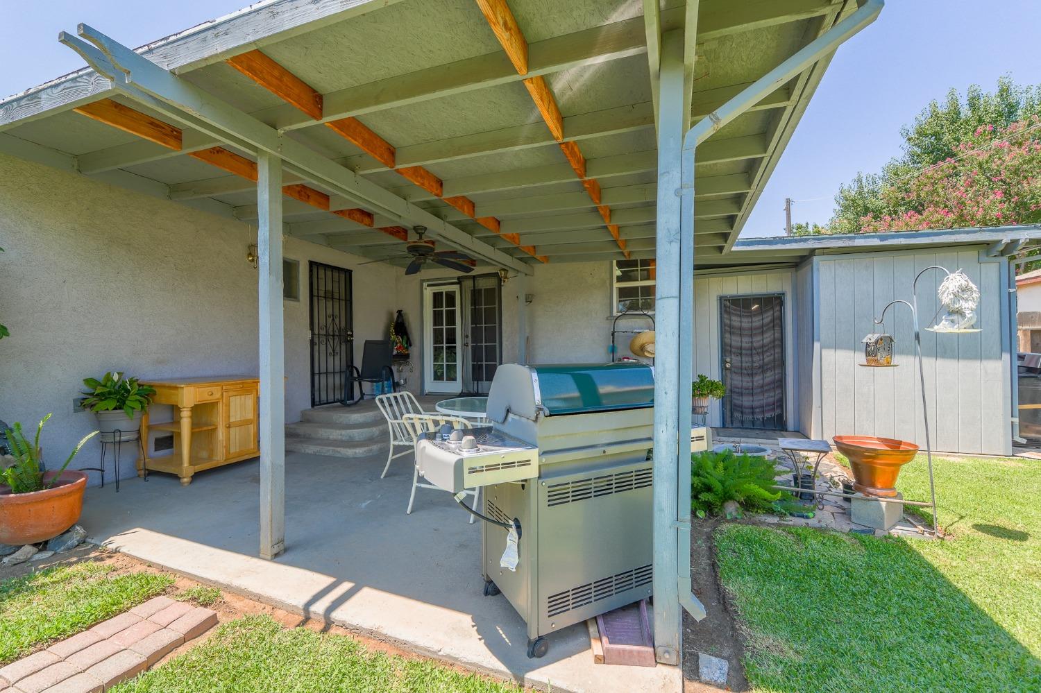 Detail Gallery Image 29 of 32 For 1670 Almond Ave, Merced,  CA 95341 - 3 Beds | 2 Baths