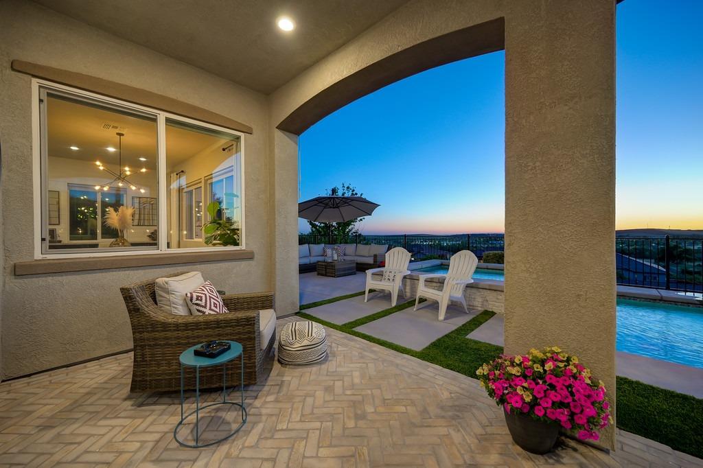 Detail Gallery Image 71 of 92 For 604 Valley Brook Ct, El Dorado Hills,  CA 95762 - 5 Beds | 3/1 Baths