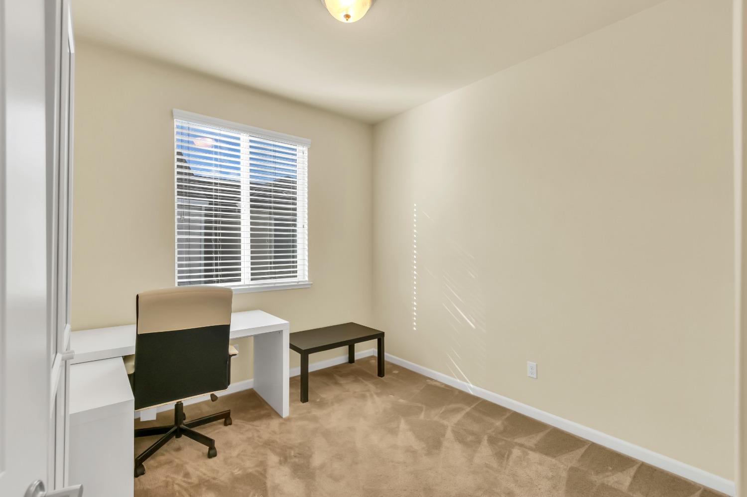 Detail Gallery Image 26 of 57 For 2481 Ben Ali Way, Sacramento,  CA 95815 - 4 Beds | 2/1 Baths