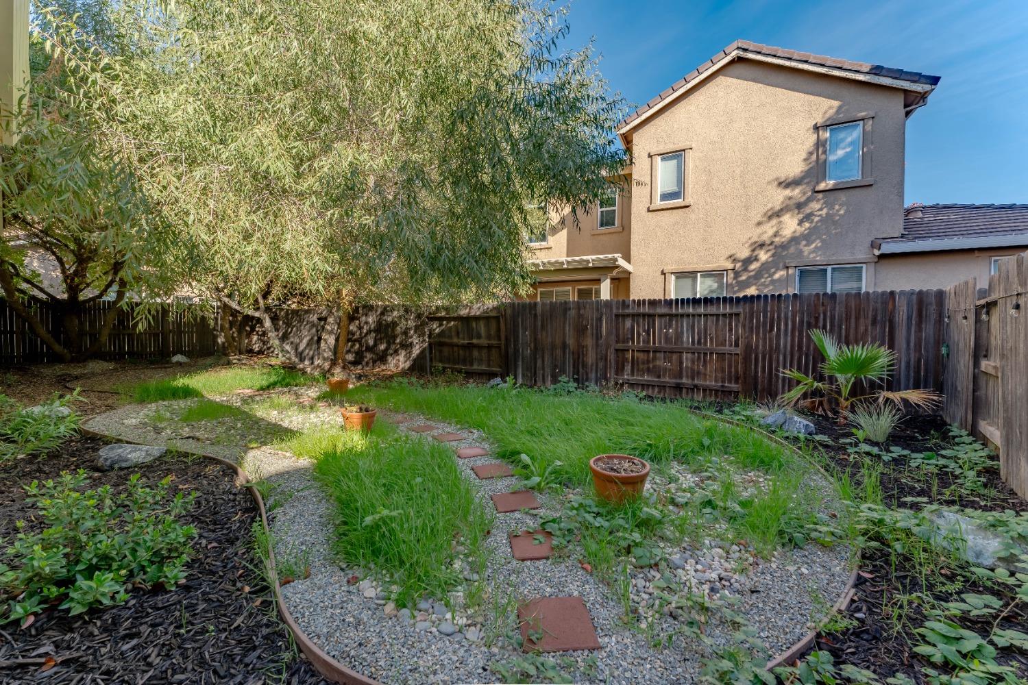 Detail Gallery Image 38 of 48 For 925 Courtyards Loop, Lincoln,  CA 95648 - 3 Beds | 2/1 Baths