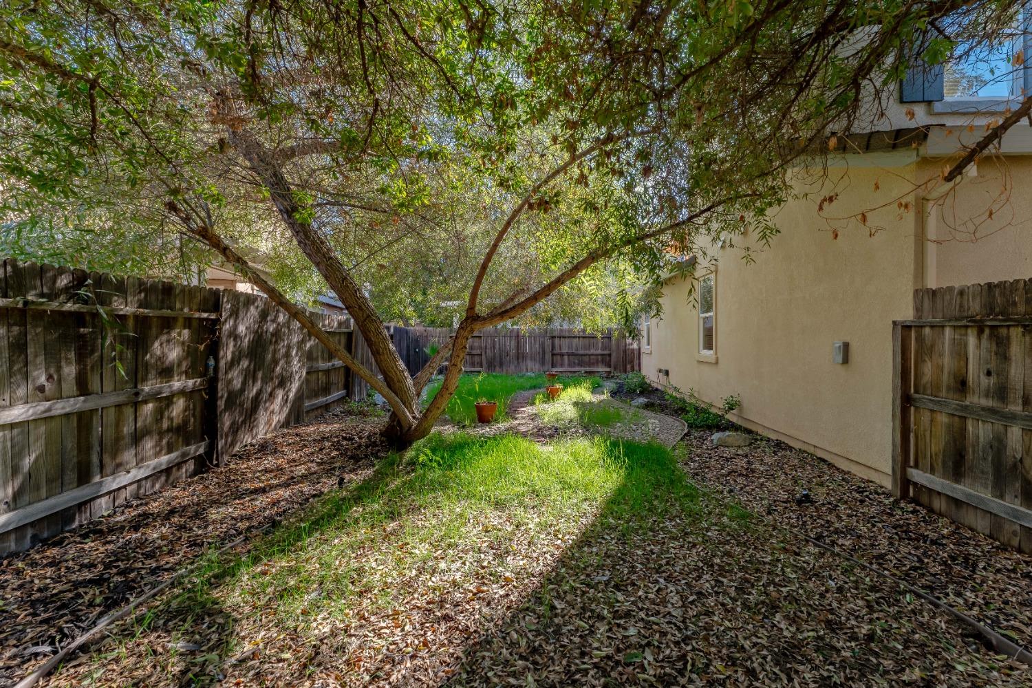 Detail Gallery Image 42 of 48 For 925 Courtyards Loop, Lincoln,  CA 95648 - 3 Beds | 2/1 Baths