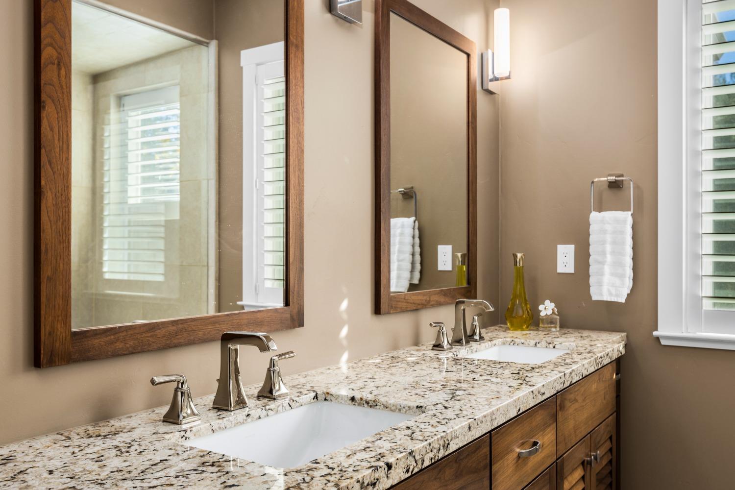 Detail Gallery Image 31 of 49 For 12980 Austin Forest Cir, Auburn,  CA 95602 - 4 Beds | 2/1 Baths