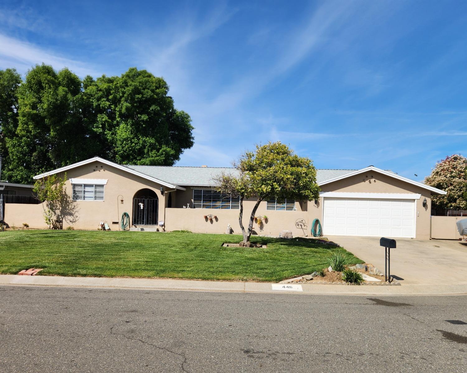 Detail Gallery Image 1 of 1 For 446 Rose Ln, Yuba City,  CA 95993 - 4 Beds | 2/1 Baths