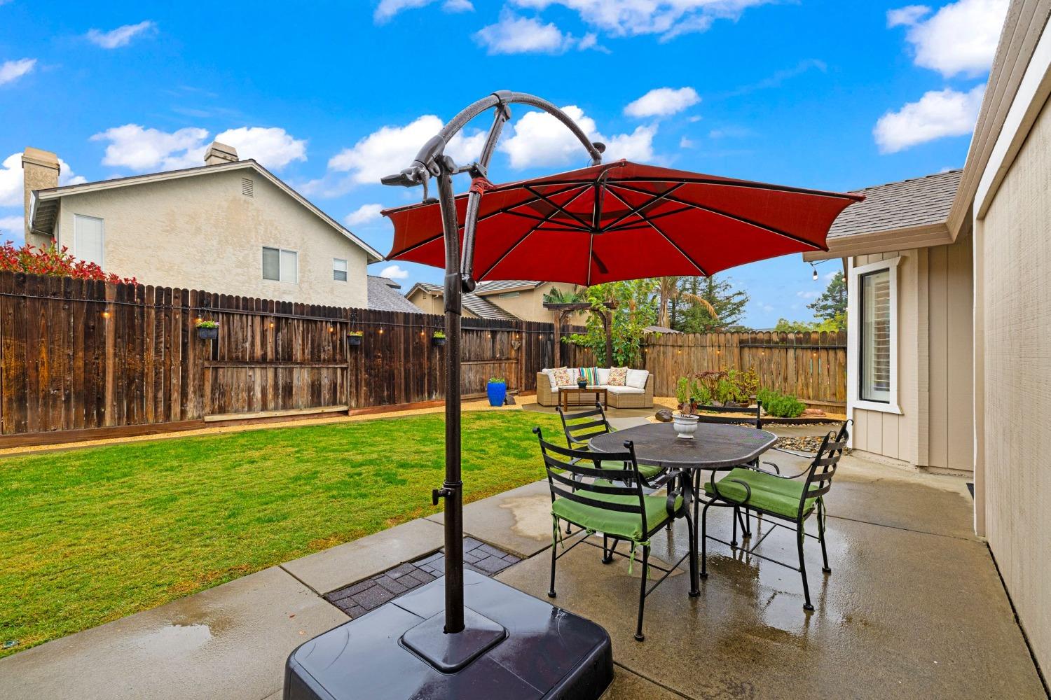 Detail Gallery Image 63 of 69 For 9425 Newington Way, Elk Grove,  CA 95758 - 4 Beds | 2 Baths