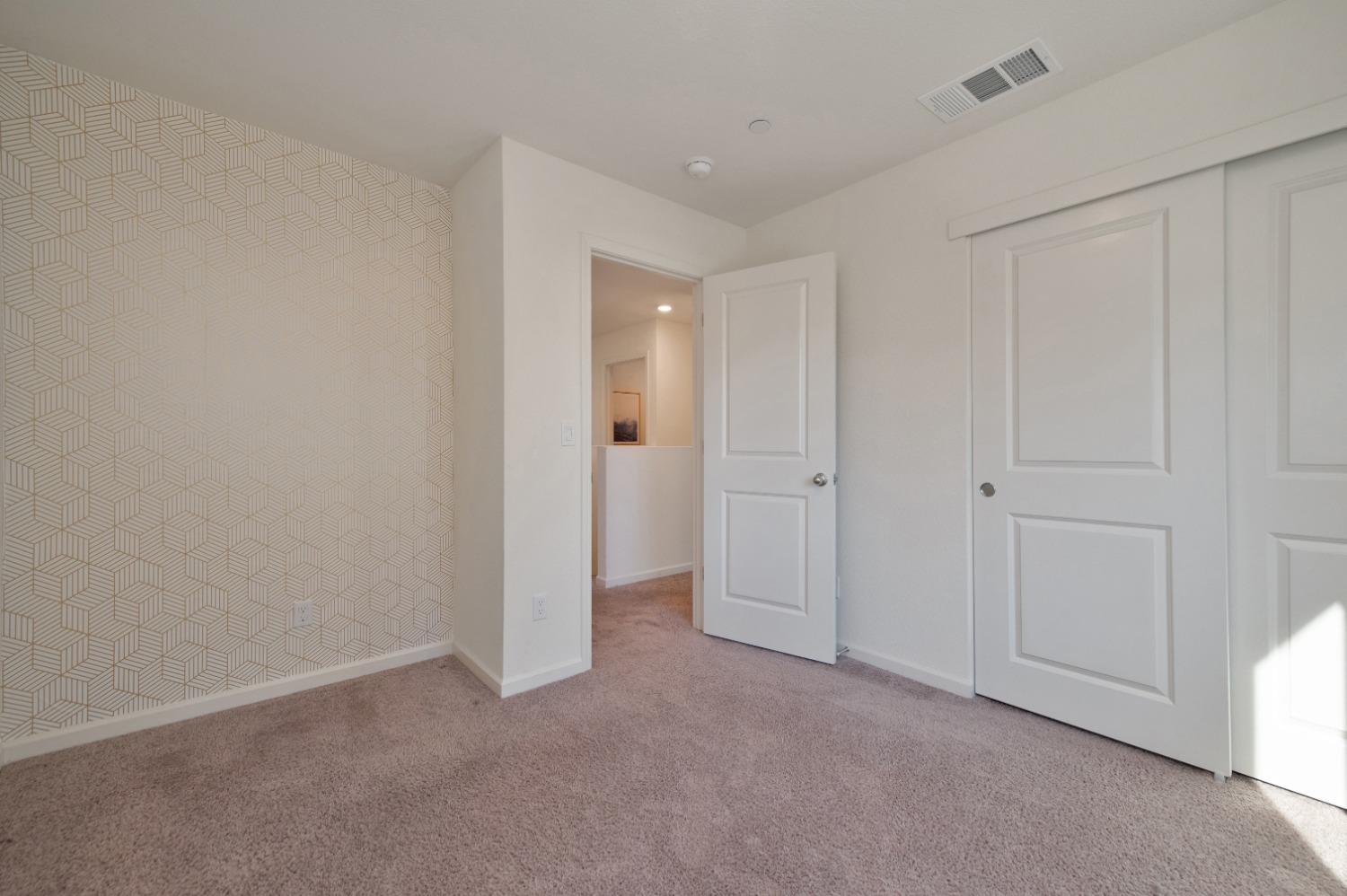 Detail Gallery Image 21 of 32 For 8166 Aldred Ct, Antelope,  CA 95843 - 4 Beds | 2/1 Baths