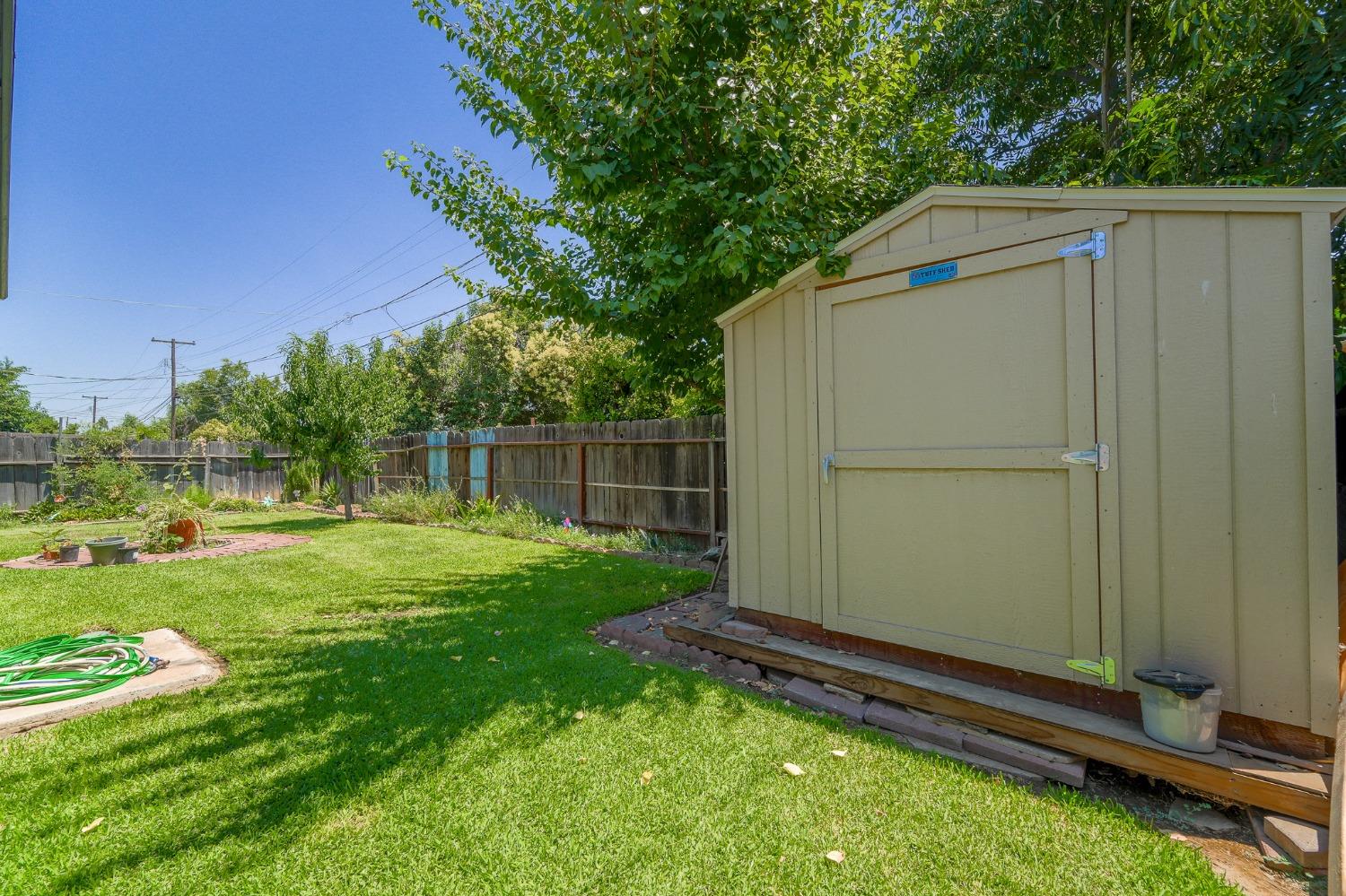 Detail Gallery Image 26 of 32 For 1670 Almond Ave, Merced,  CA 95341 - 3 Beds | 2 Baths