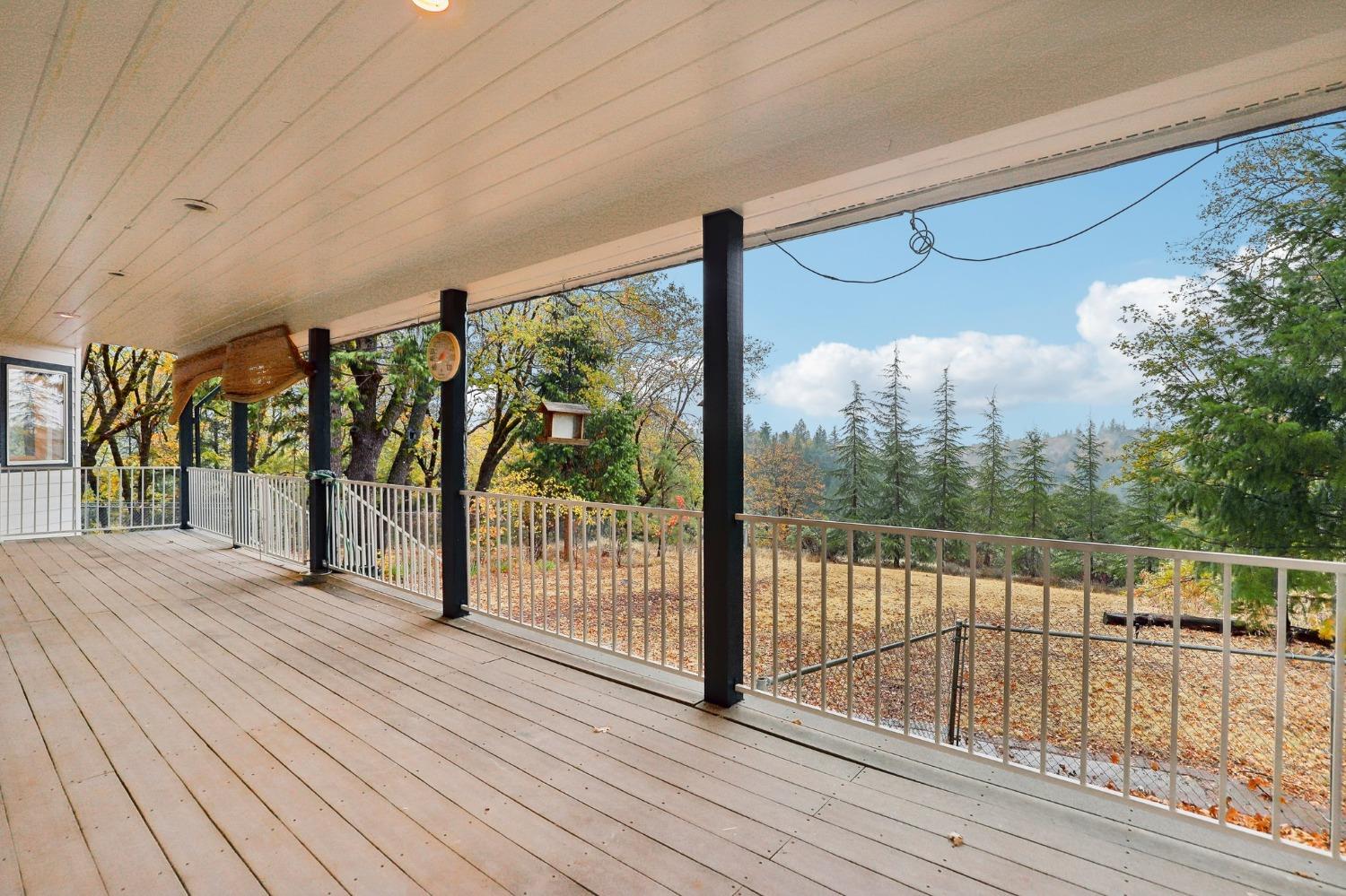 Detail Gallery Image 40 of 62 For 14795 Royal Flush Ct, Grass Valley,  CA 95945 - 3 Beds | 2/1 Baths