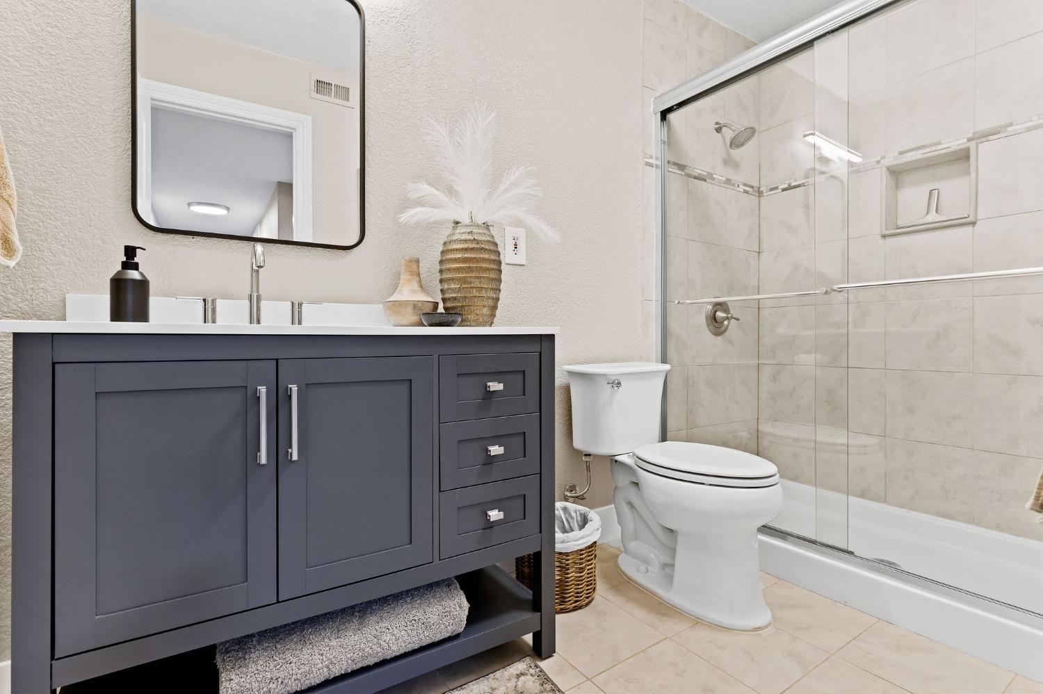 Detail Gallery Image 36 of 64 For 4927 Perceptive Way, Sacramento,  CA 95842 - 3 Beds | 2 Baths