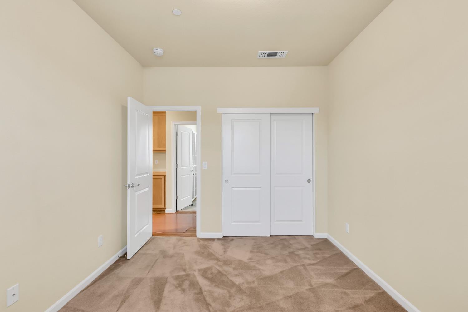 Detail Gallery Image 29 of 57 For 2481 Ben Ali Way, Sacramento,  CA 95815 - 4 Beds | 2/1 Baths