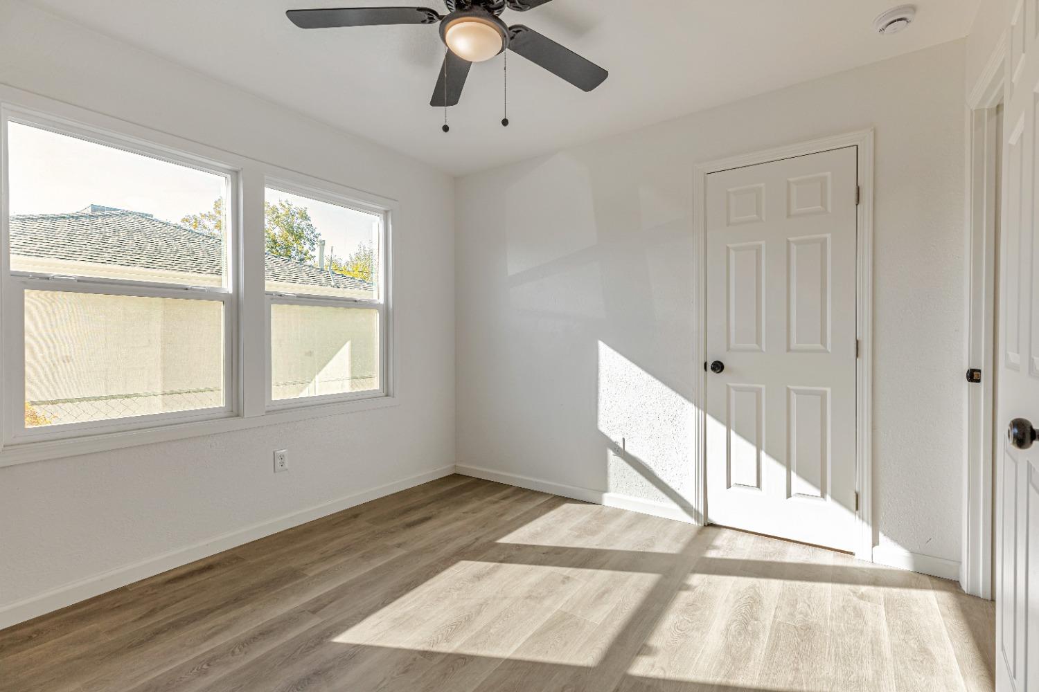 Detail Gallery Image 20 of 36 For 6036 Mclaren Ave, Sacramento,  CA 95822 - 3 Beds | 1 Baths