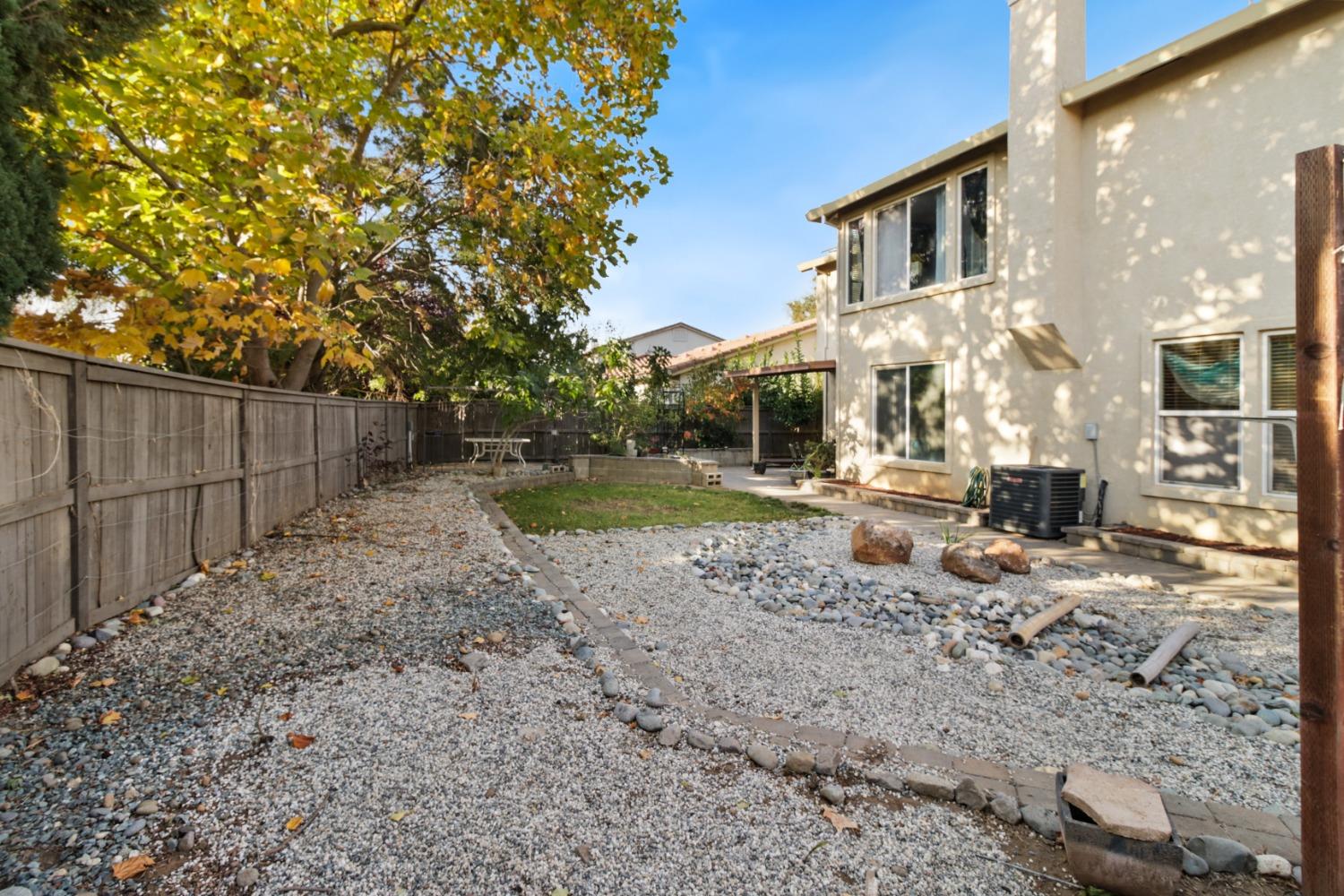 Detail Gallery Image 45 of 49 For 11882 Cobble Brook Dr, Rancho Cordova,  CA 95742 - 5 Beds | 4/1 Baths