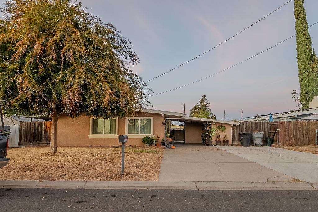 Lydia Street, Escalon, California image 1