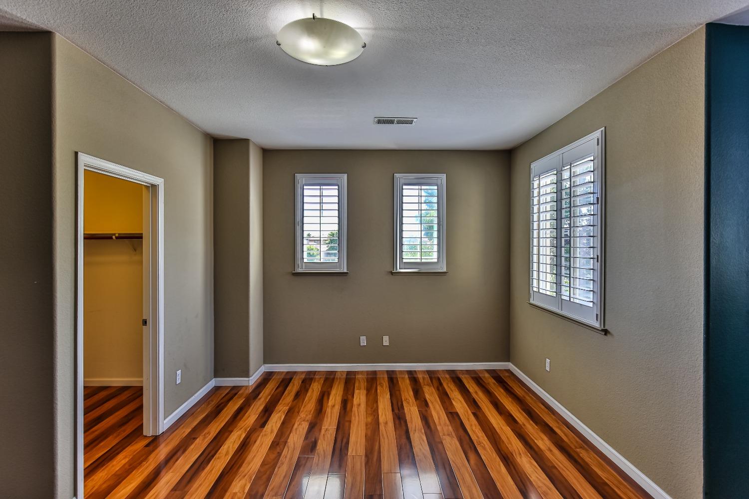 Detail Gallery Image 31 of 76 For 9781 Fall Valley Way, Sacramento,  CA 95829 - 4 Beds | 2/1 Baths