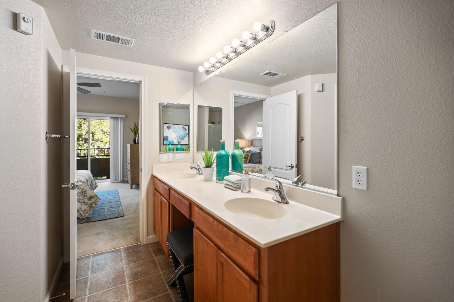 Detail Gallery Image 26 of 59 For 2480 Genova St #3,  West Sacramento,  CA 95691 - 2 Beds | 2 Baths