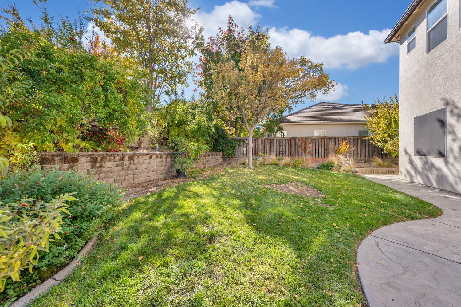 Detail Gallery Image 66 of 74 For 9350 Eagle Springs Pl, Roseville,  CA 95747 - 6 Beds | 4 Baths