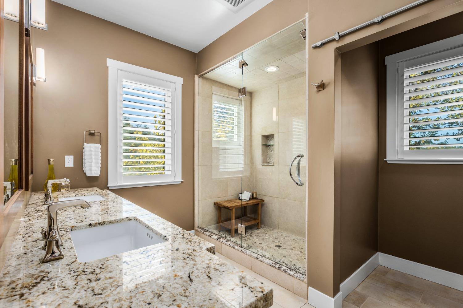 Detail Gallery Image 29 of 49 For 12980 Austin Forest Cir, Auburn,  CA 95602 - 4 Beds | 2/1 Baths