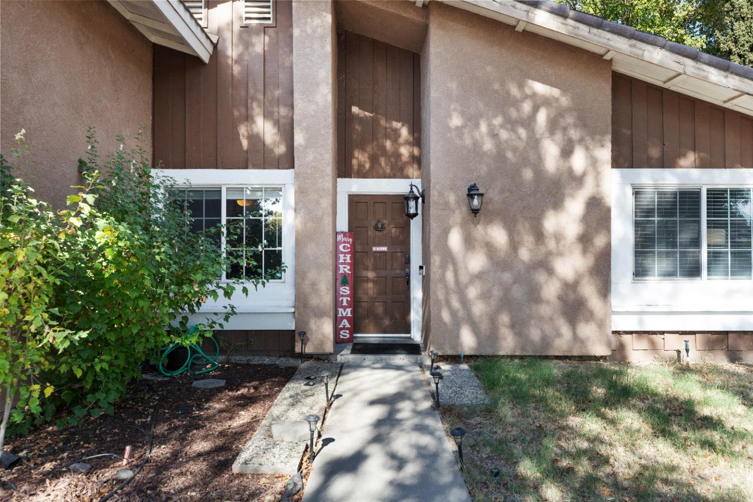 Detail Gallery Image 3 of 27 For 3329 E Orangeburg Ave, Modesto,  CA 95355 - 4 Beds | 2 Baths