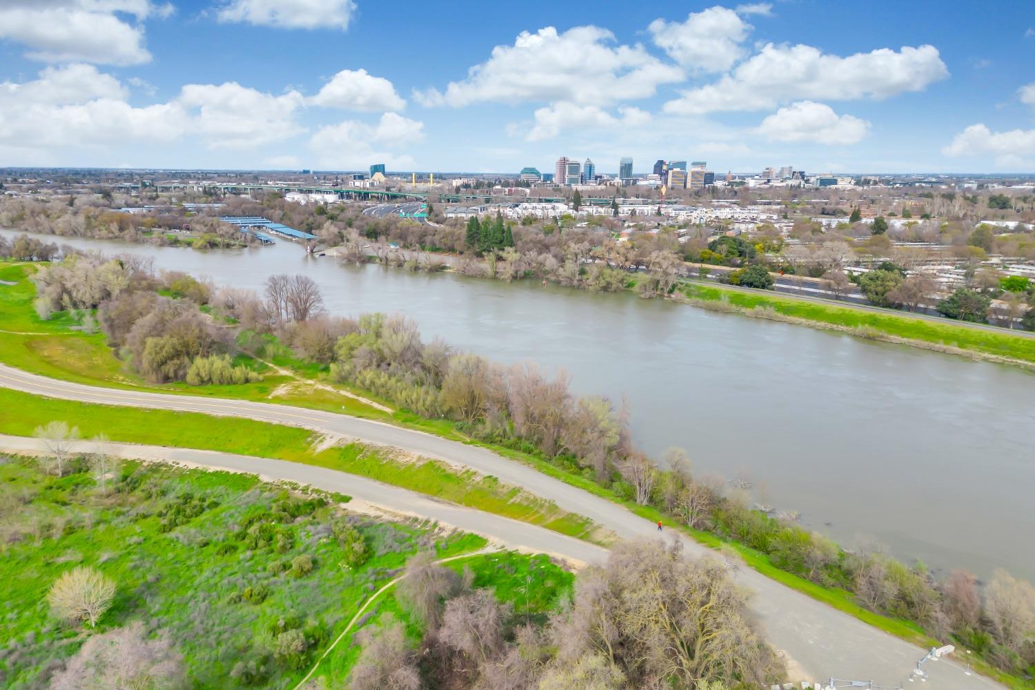 Detail Gallery Image 54 of 59 For 2480 Genova St #3,  West Sacramento,  CA 95691 - 2 Beds | 2 Baths