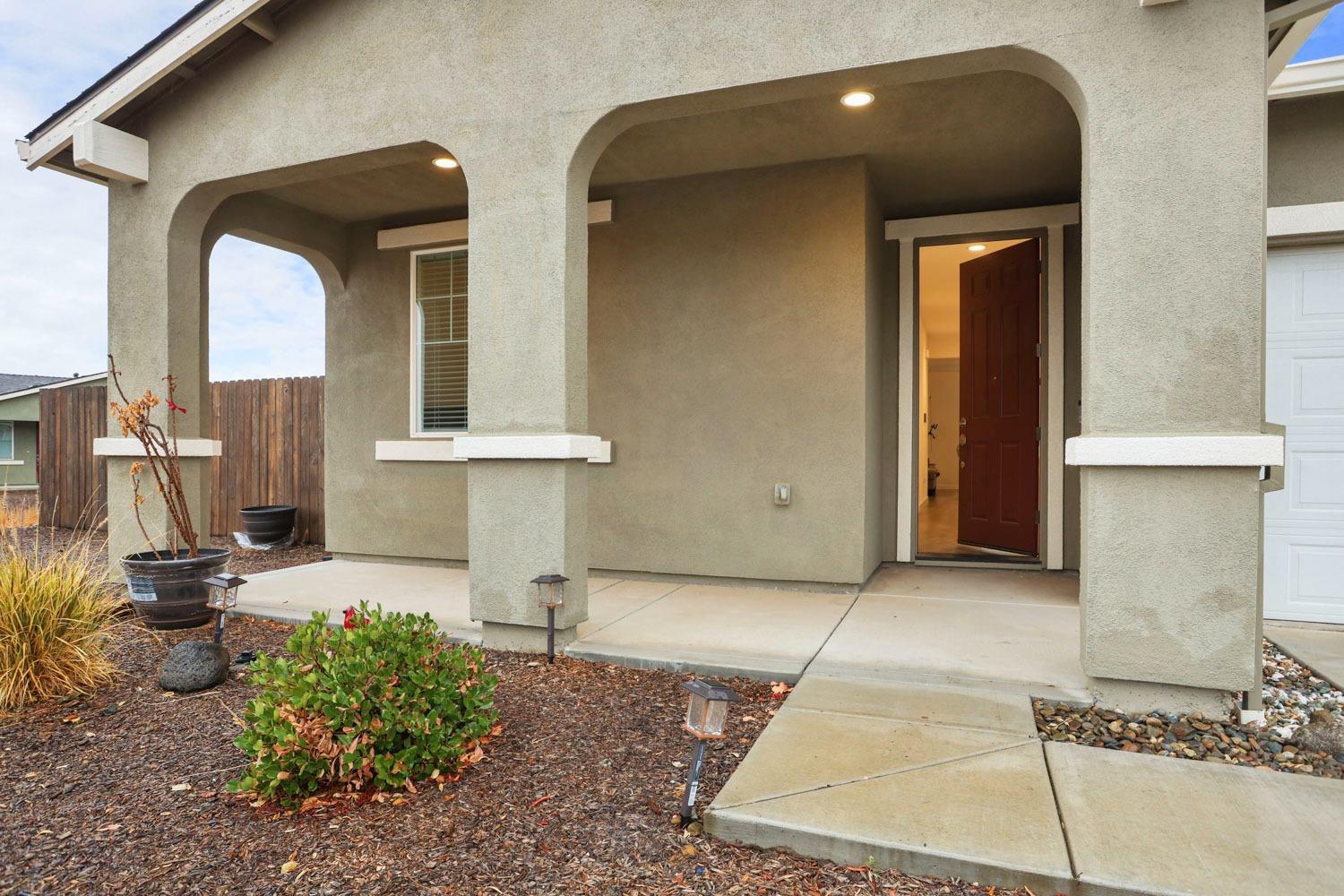 Detail Gallery Image 8 of 42 For 398 Copper Crest Dr, Copperopolis,  CA 95228 - 3 Beds | 2 Baths