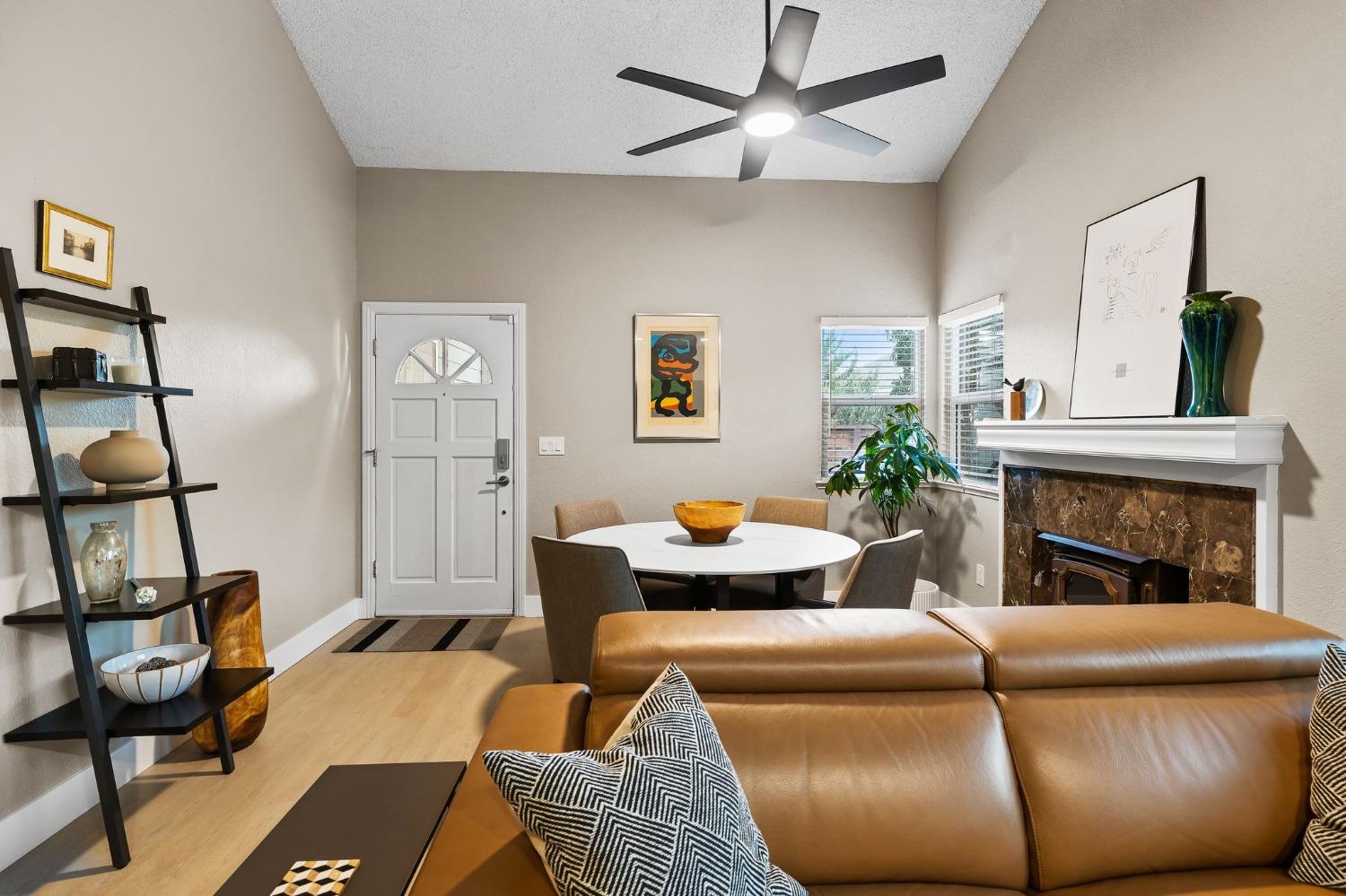 Detail Gallery Image 15 of 64 For 4927 Perceptive Way, Sacramento,  CA 95842 - 3 Beds | 2 Baths