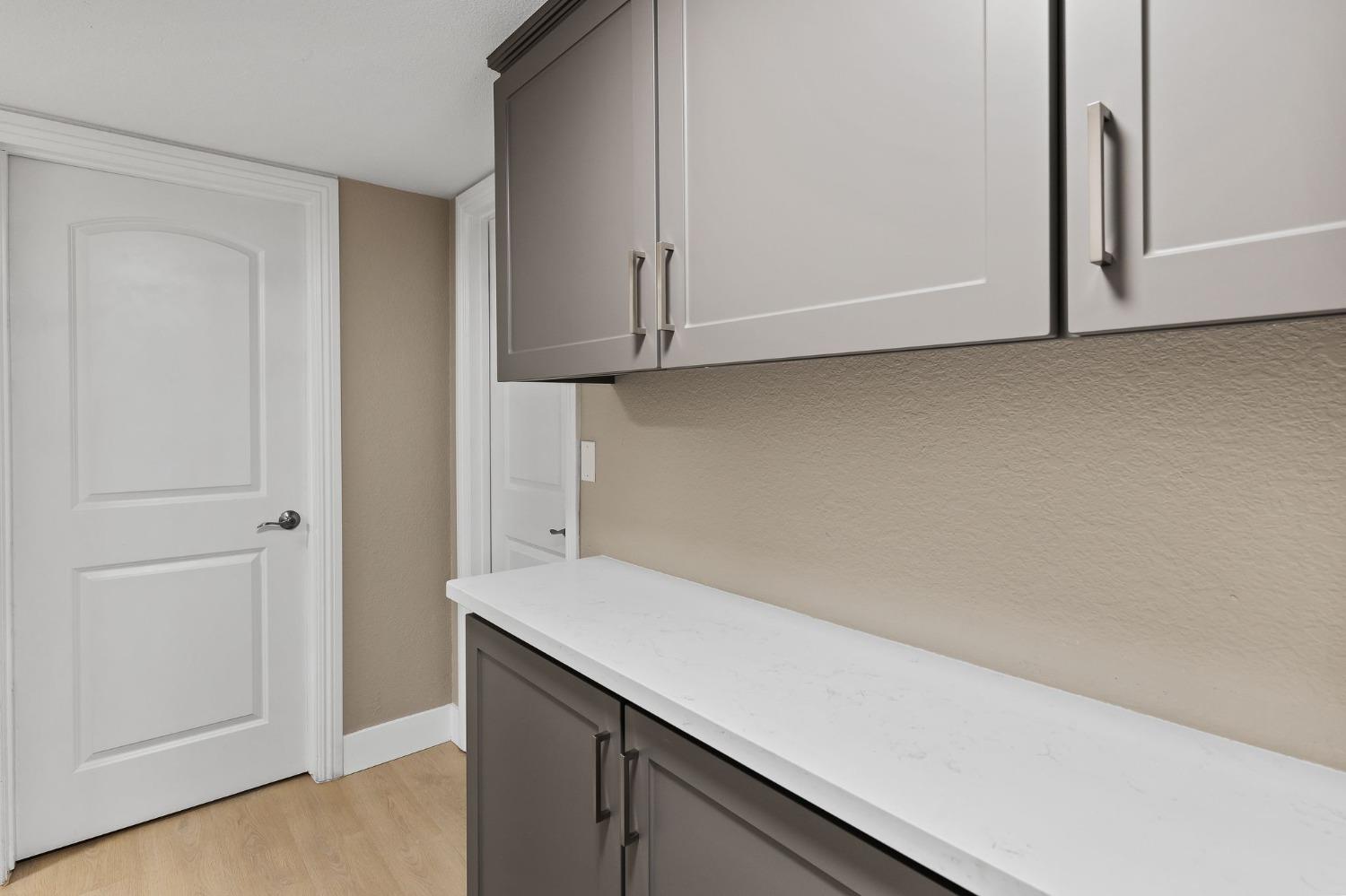 Detail Gallery Image 21 of 64 For 4927 Perceptive Way, Sacramento,  CA 95842 - 3 Beds | 2 Baths