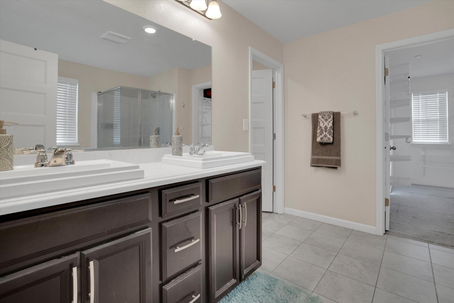 Detail Gallery Image 28 of 37 For 127 Belluno, Stockton,  CA 95209 - 3 Beds | 2/1 Baths