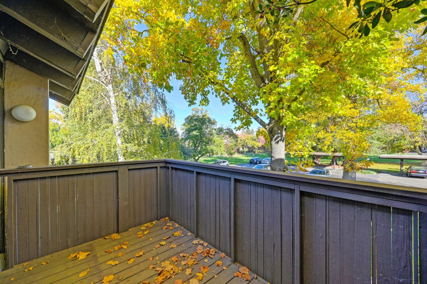 Detail Gallery Image 32 of 40 For 2241 Woodside Ln #11,  Sacramento,  CA 95825 - 1 Beds | 1 Baths