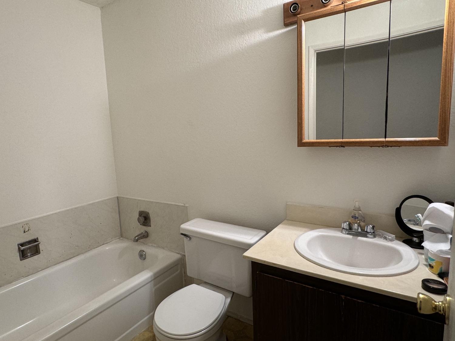 Detail Gallery Image 8 of 20 For 7105 7th St, Rio Linda,  CA 95673 - 3 Beds | 2 Baths