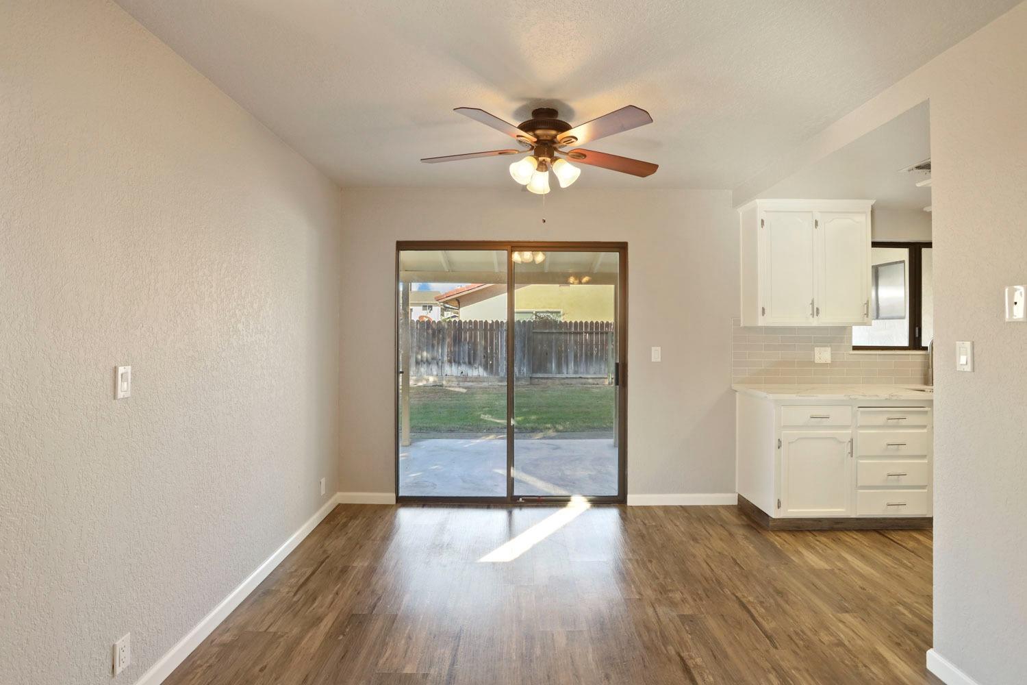 Detail Gallery Image 10 of 35 For 1497 Claremont Dr, Manteca,  CA 95336 - 3 Beds | 2 Baths