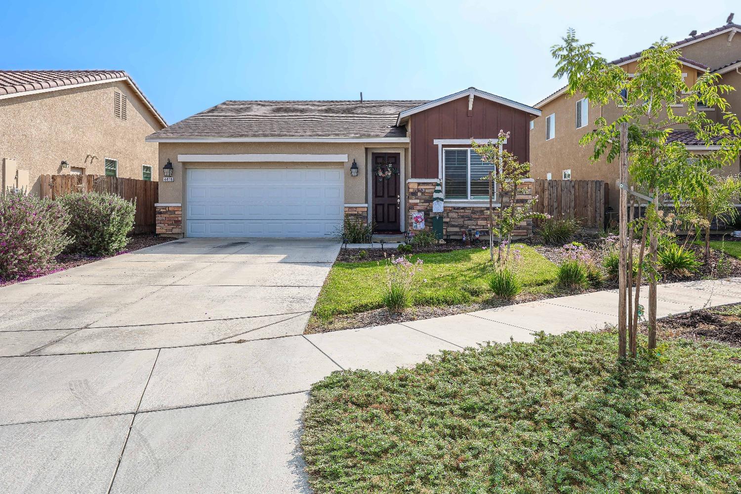 Detail Gallery Image 1 of 39 For 4416 Lindsey Ln, Merced,  CA 95348 - 3 Beds | 2 Baths