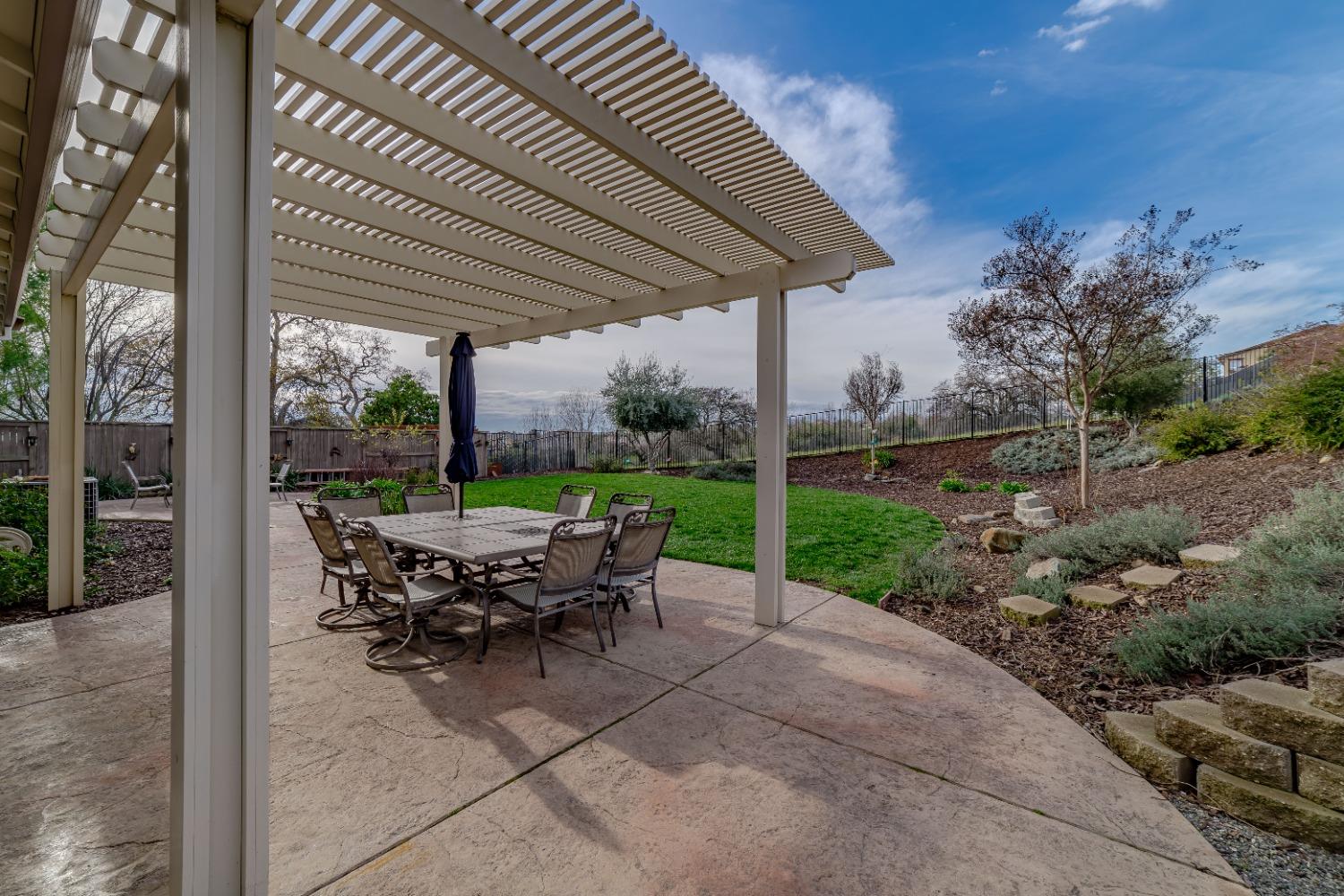 Detail Gallery Image 42 of 62 For 9010 Hearst Pl, El Dorado Hills,  CA 95762 - 5 Beds | 4 Baths