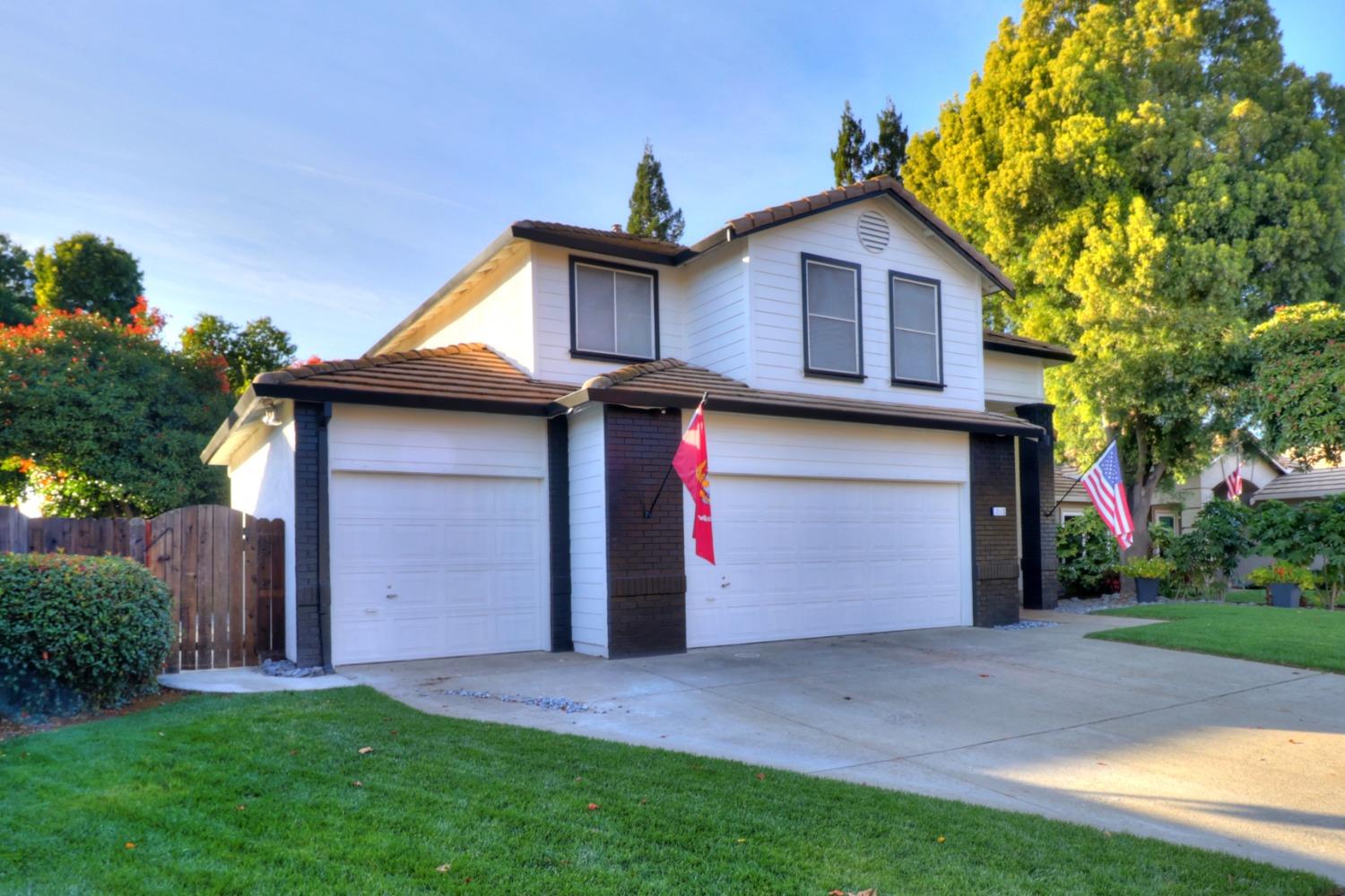 Detail Gallery Image 12 of 48 For 2113 Cargill Way, Roseville,  CA 95747 - 4 Beds | 2/1 Baths