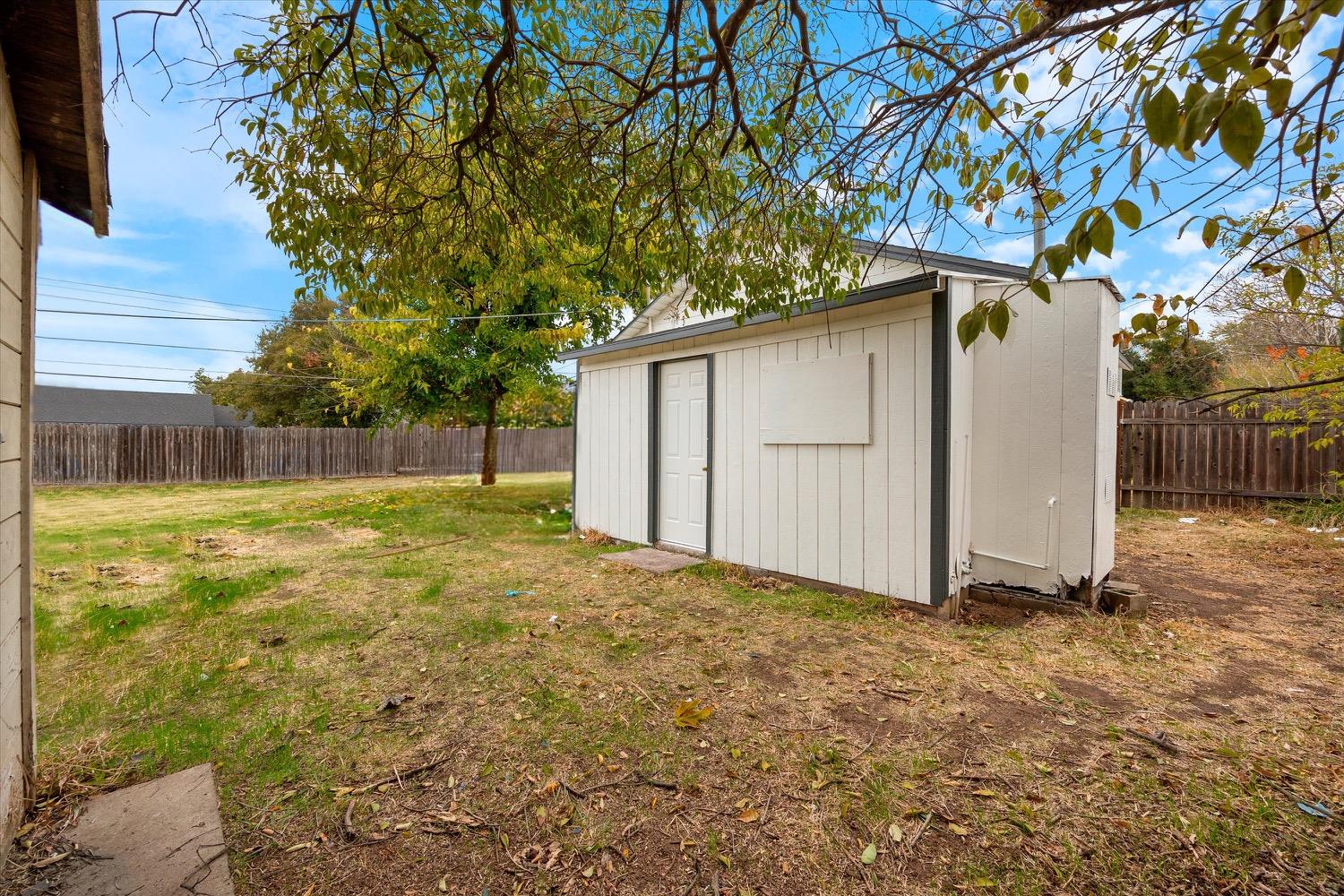 Detail Gallery Image 17 of 32 For 2100 S Keith Way, Sacramento,  CA 95825 - 2 Beds | 1 Baths