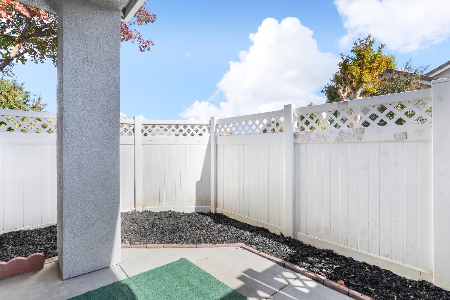 Detail Gallery Image 26 of 31 For 1664 Red Sky Way, Ripon,  CA 95366 - 2 Beds | 2 Baths