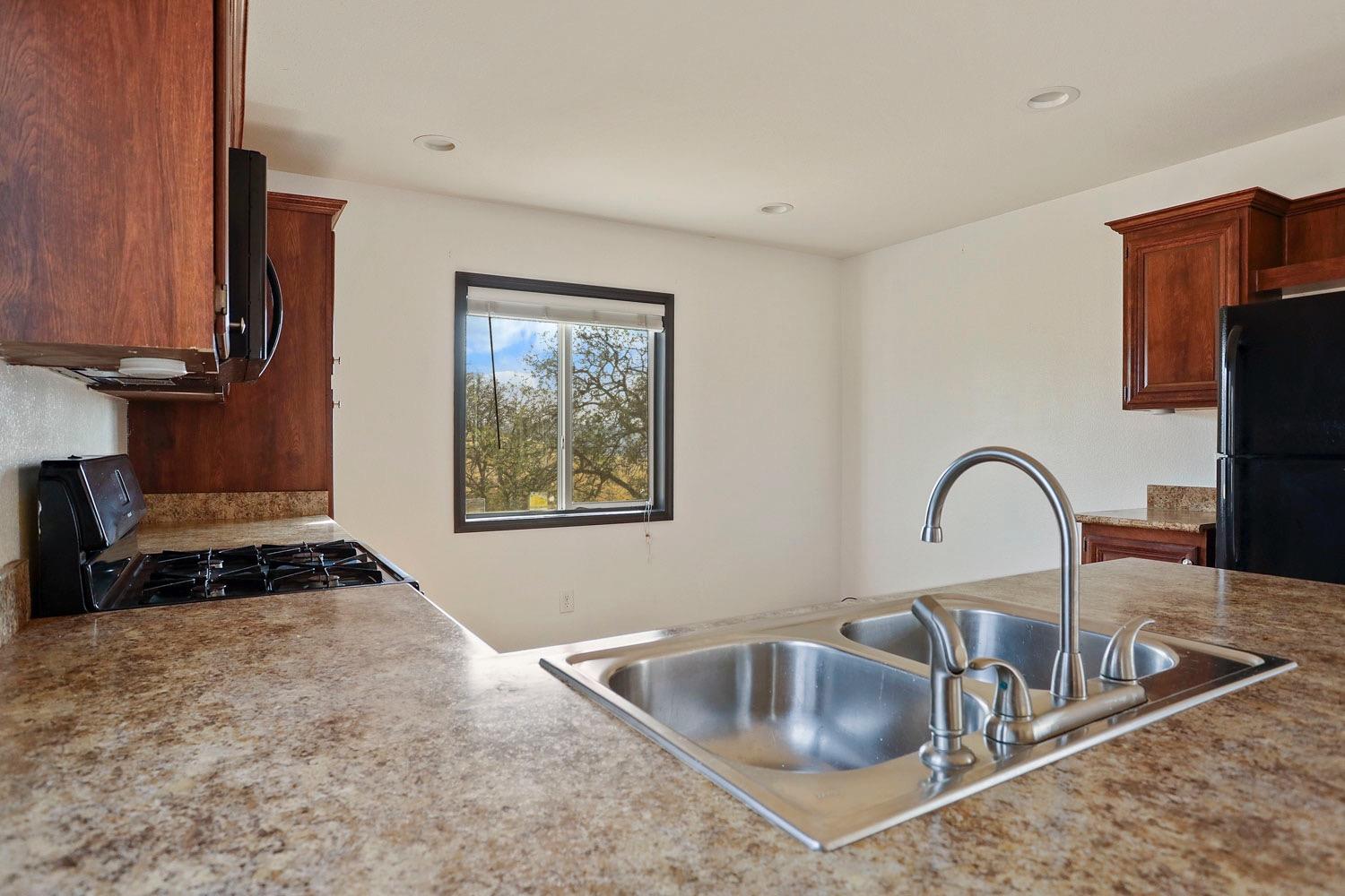 Detail Gallery Image 18 of 45 For 4967 Kiva Dr, Copperopolis,  CA 95228 - 2 Beds | 2 Baths