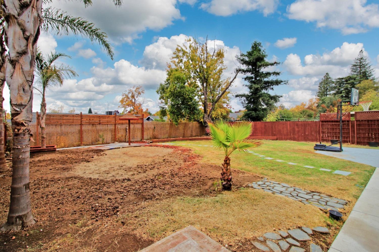 Detail Gallery Image 36 of 53 For 2342 S Whitney Blvd, Rocklin,  CA 95677 - 4 Beds | 2/1 Baths