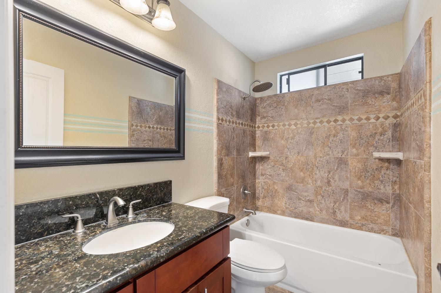 Detail Gallery Image 22 of 31 For 3353 Brownlea Cir, Antelope,  CA 95843 - 3 Beds | 2/1 Baths