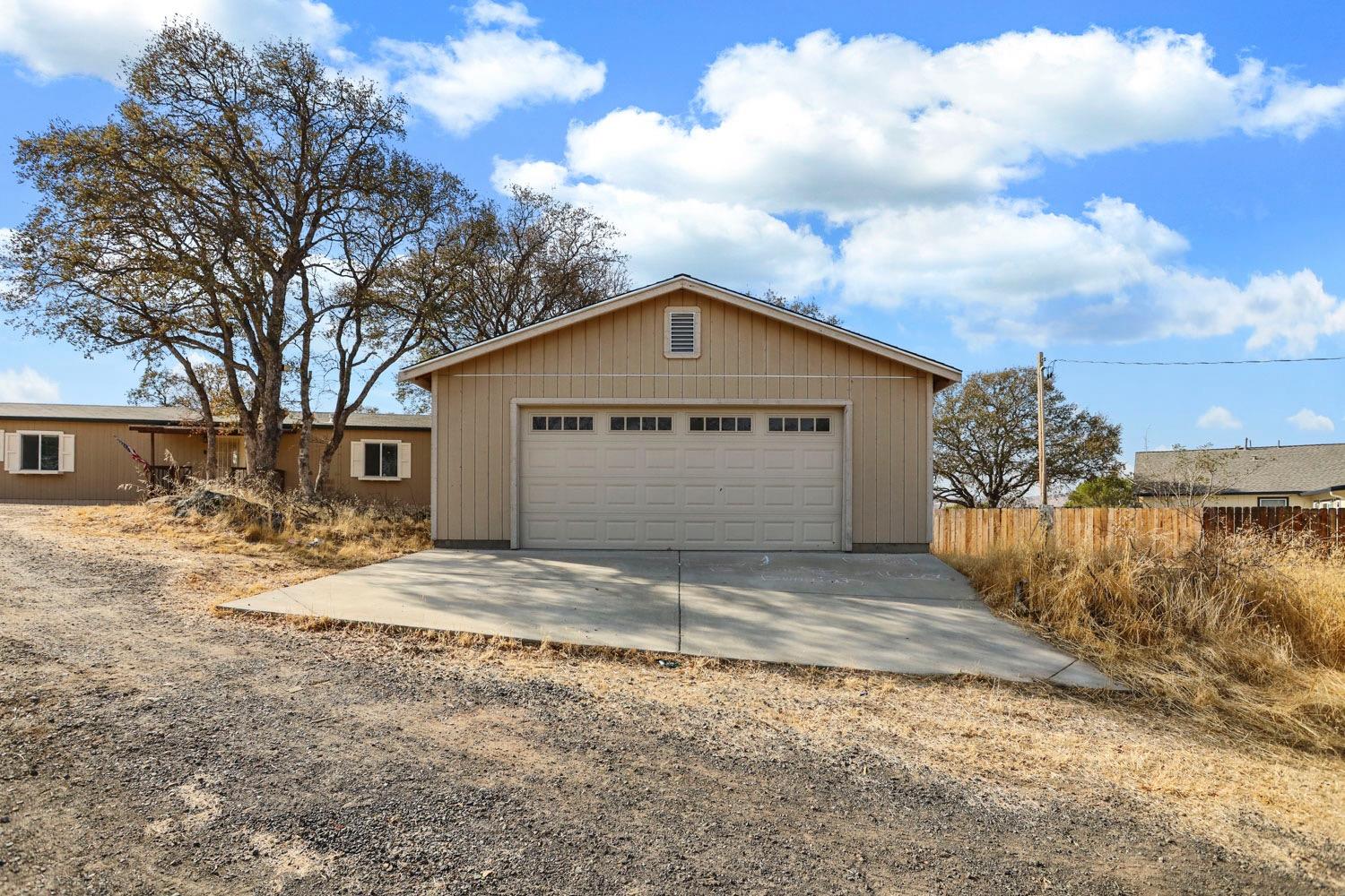 Detail Gallery Image 2 of 45 For 4967 Kiva Dr, Copperopolis,  CA 95228 - 2 Beds | 2 Baths