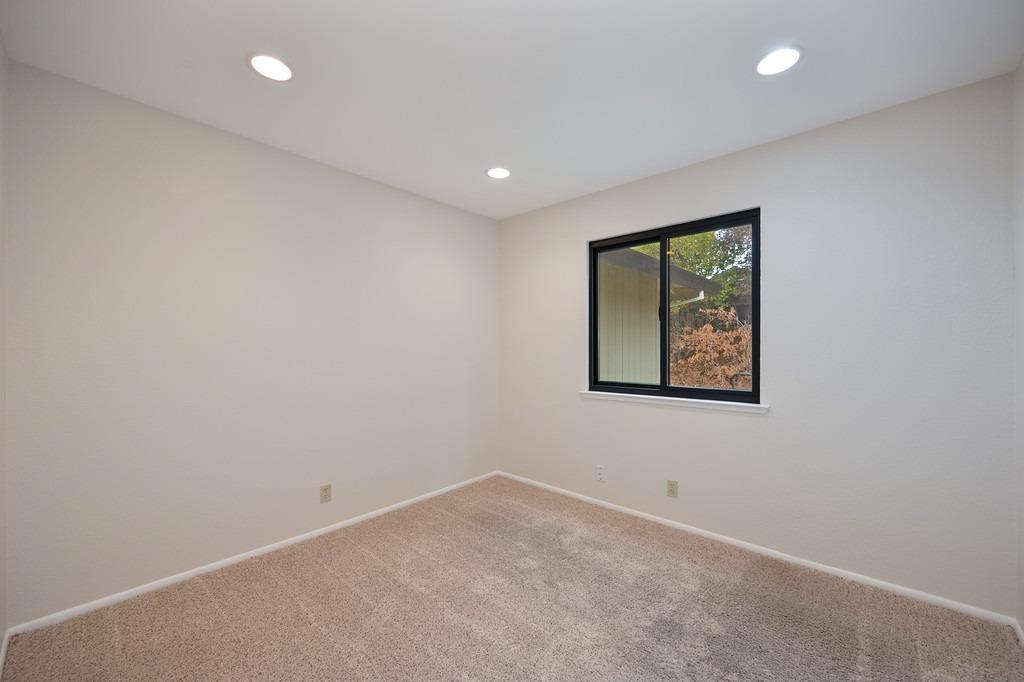 Detail Gallery Image 22 of 49 For 1624 Murrell Pl, El Dorado Hills,  CA 95762 - 3 Beds | 2 Baths