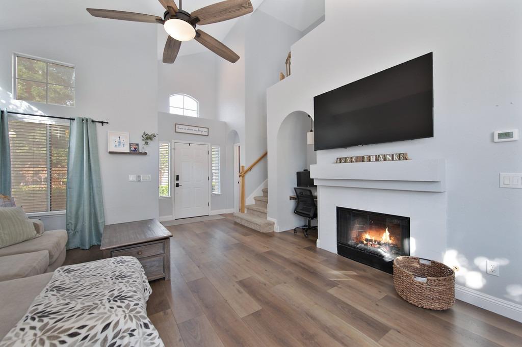 Detail Gallery Image 9 of 40 For 110 Royalton, Folsom,  CA 95630 - 3 Beds | 2/1 Baths