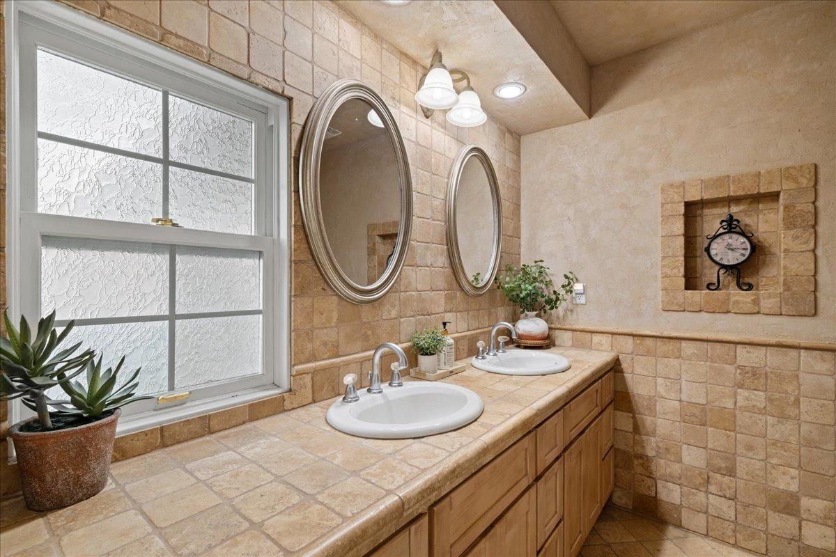 Detail Gallery Image 35 of 48 For 5740 Quartz Dr, El Dorado,  CA 95623 - 4 Beds | 2 Baths