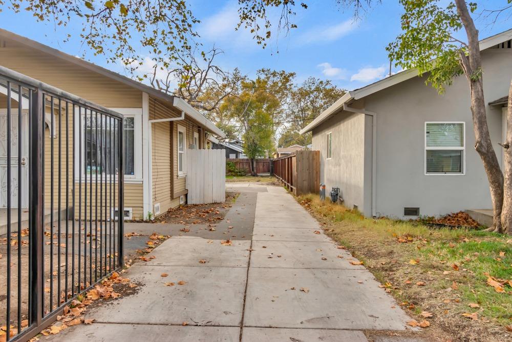 Detail Gallery Image 27 of 28 For 3532 43rd St, Sacramento,  CA 95817 - 2 Beds | 1 Baths