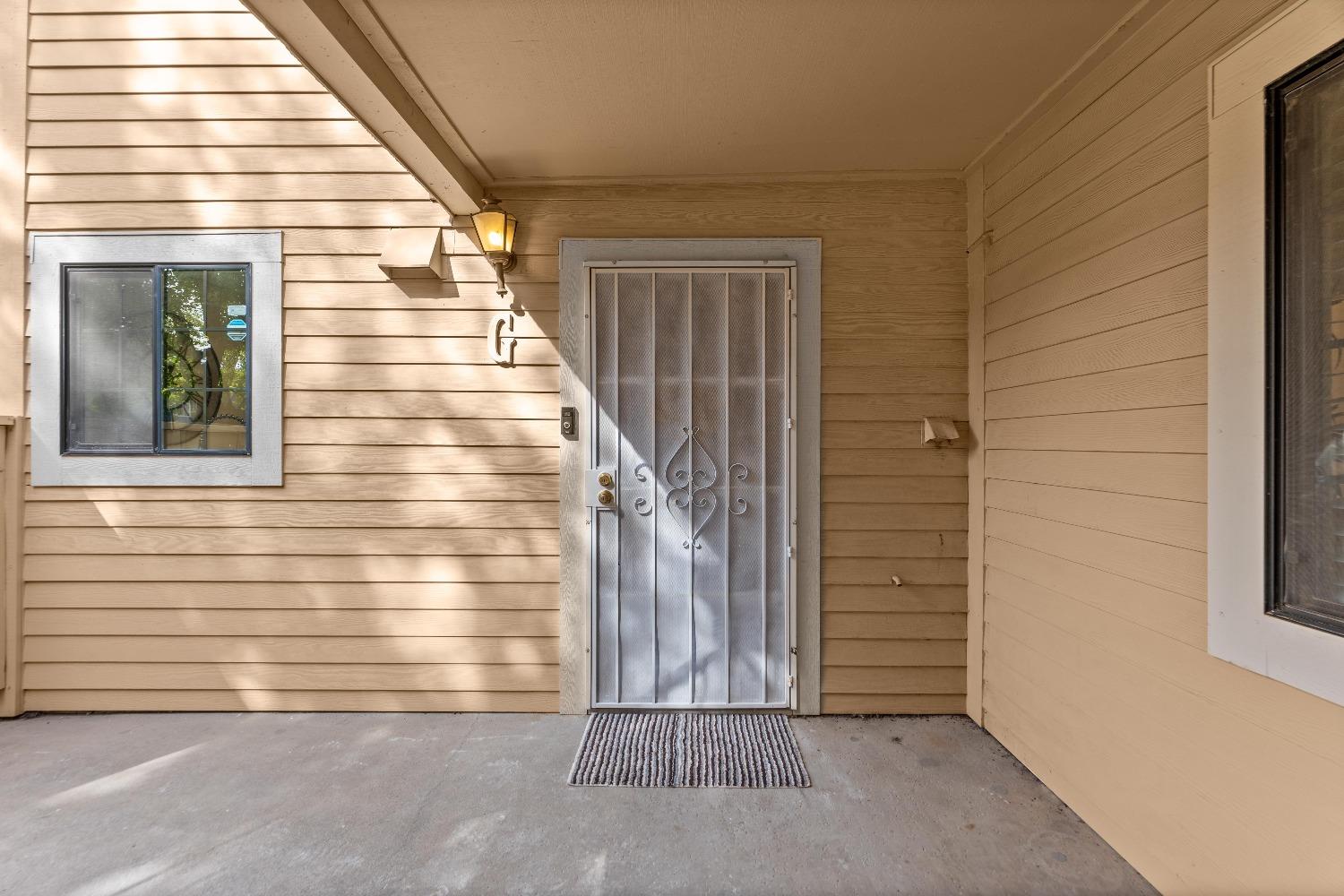 Detail Gallery Image 49 of 51 For 7441 Auburn Oaks Ct #G,  Citrus Heights,  CA 95621 - 2 Beds | 2 Baths