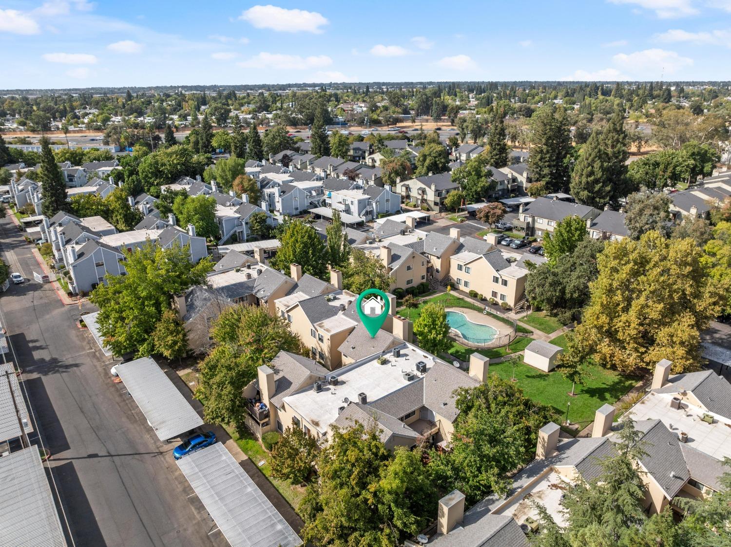 Detail Gallery Image 43 of 51 For 7441 Auburn Oaks Ct #G,  Citrus Heights,  CA 95621 - 2 Beds | 2 Baths